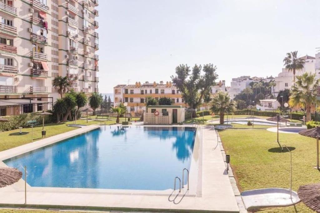 Estudio Con Vista Al Mar A 200 Mts De La Playa Benalmádena Eksteriør billede
